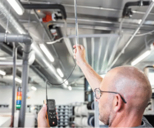 testo 425 -   Digital Hot Wire Anemometer with App connection